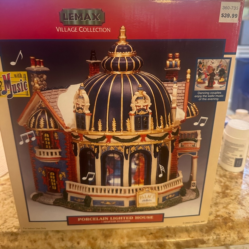 2003 Lemax Palace Ballroom Christmas Village Lighted Animated Music Carole House